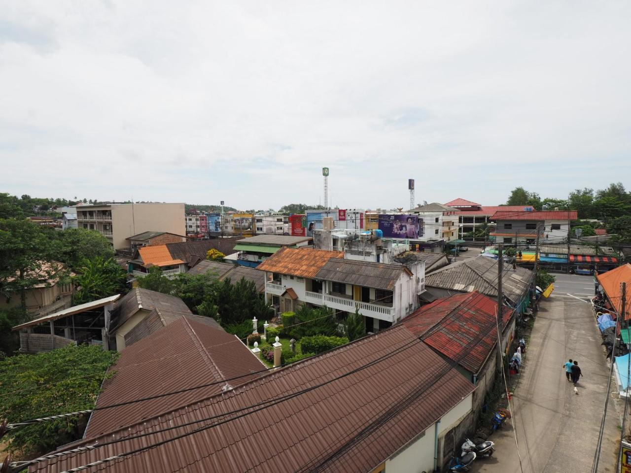 ธีระ เฮ้าท์ Hotel Karon ภายนอก รูปภาพ